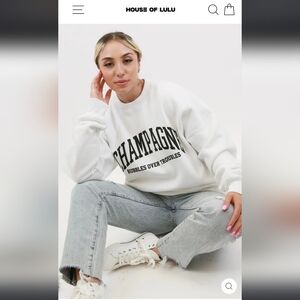 Studio White Women's Sweatshirt M/L